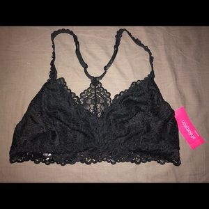 Brand new with tags, black lace bra size Xlarge